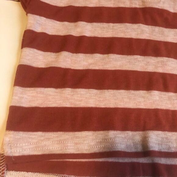 O'Neill girl's pink striped polo shirt NEW S - Picture 7 of 7